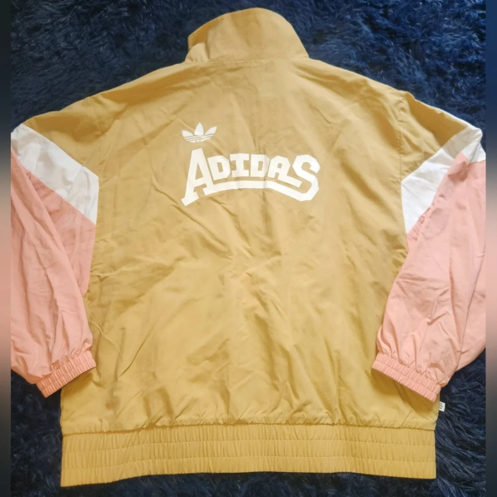 Adidas youth windbreaker full zip jacket size 14-15 vintage style tan/pink/white - Picture 1 of 6